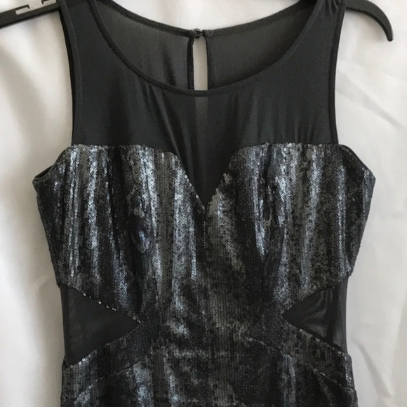 NEW GUESS Leopard Jacquard Fit-andflare Dress - Picture 4 of 4